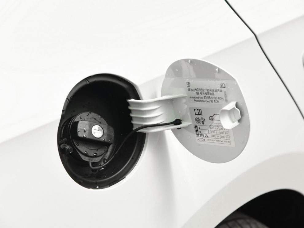 amcor适用大众新桑塔纳浩纳昕锐加油口外盖油箱小门加油箱盖不带漆的1