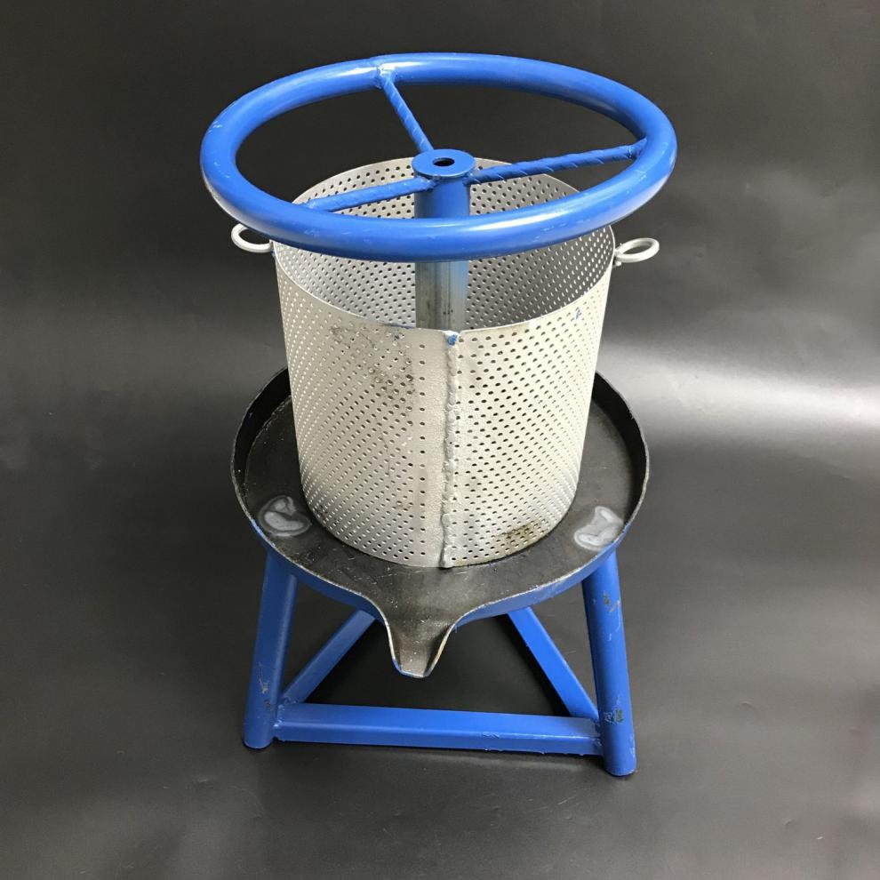 厨房微型榨油机 家用铁质手动榨油机小型猪油渣压油机油炸饼果压榨机