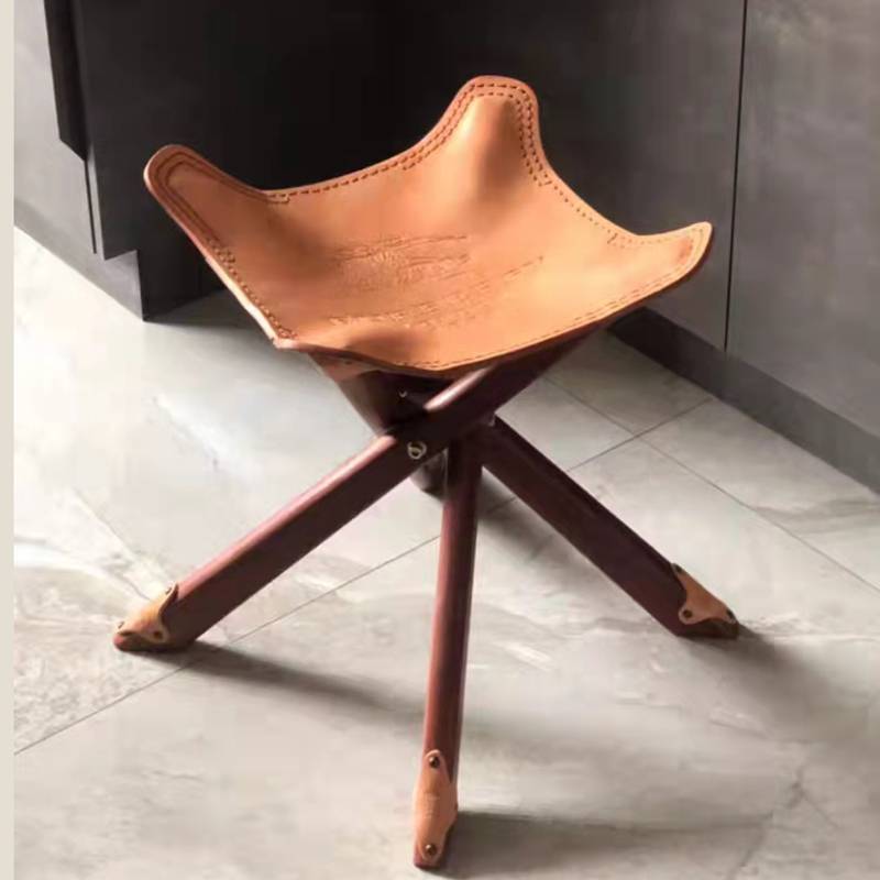 牛皮马扎 牛皮凳子牛皮马扎户外折叠换鞋小板凳创意艺术实木四角凳