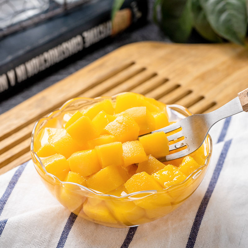 新鲜进口芒果丁罐头565g烘焙泰国芒果粒罐头商用即食芒果罐头丁进口
