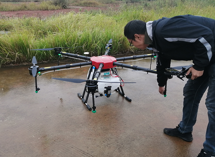大型全自动6轴16l打药机农用农田植保无人机喷药机打农药撒药飞机16l