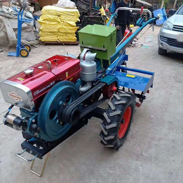 手扶拖拉机耕地机 小型水田柴油旋耕机 手扶式犁田机 汽油四驱【图片