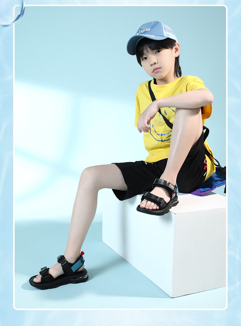 七波辉男童凉鞋夏季新款儿童运动沙滩鞋中大童男孩露趾皮凉鞋透气软底
