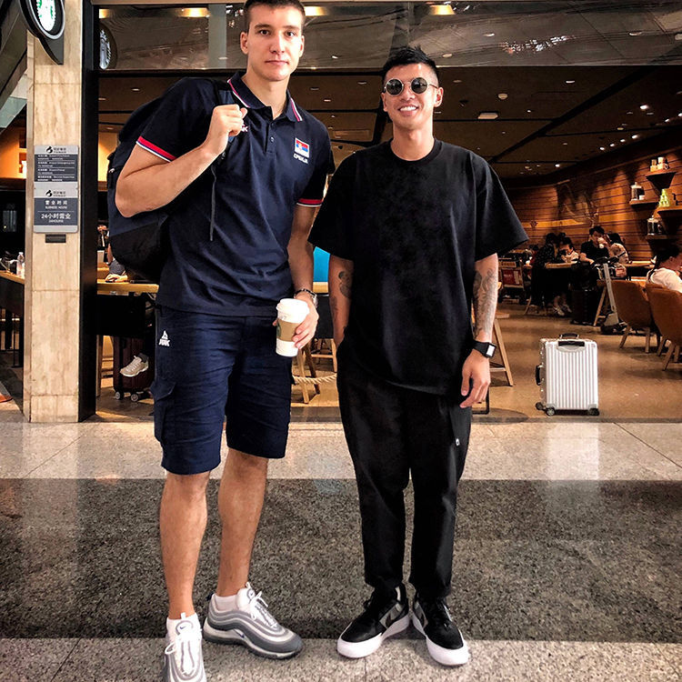 春秋季潮牌余文乐王信凯同款百搭日系工装直筒宽松阔腿休闲裤子男黑色