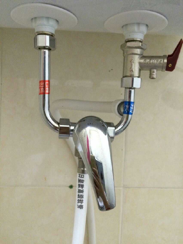 美的万家乐欧派半球电热水器u型混水阀冷热水龙头开关配件 安全阀