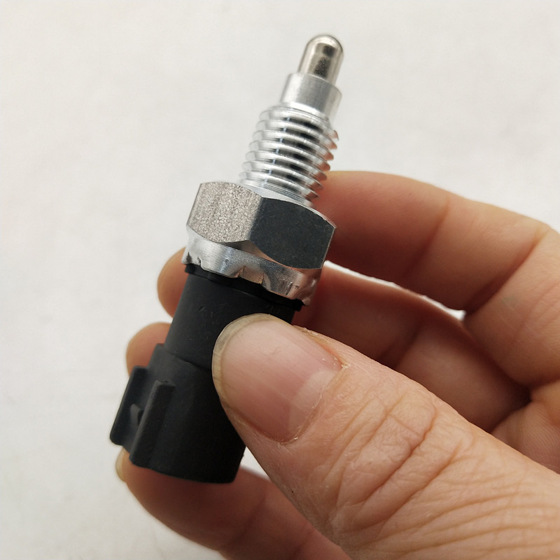 小城伊香 适配适用于雪佛兰新老科鲁兹倒车灯开关 英朗爱唯欧科帕奇倒