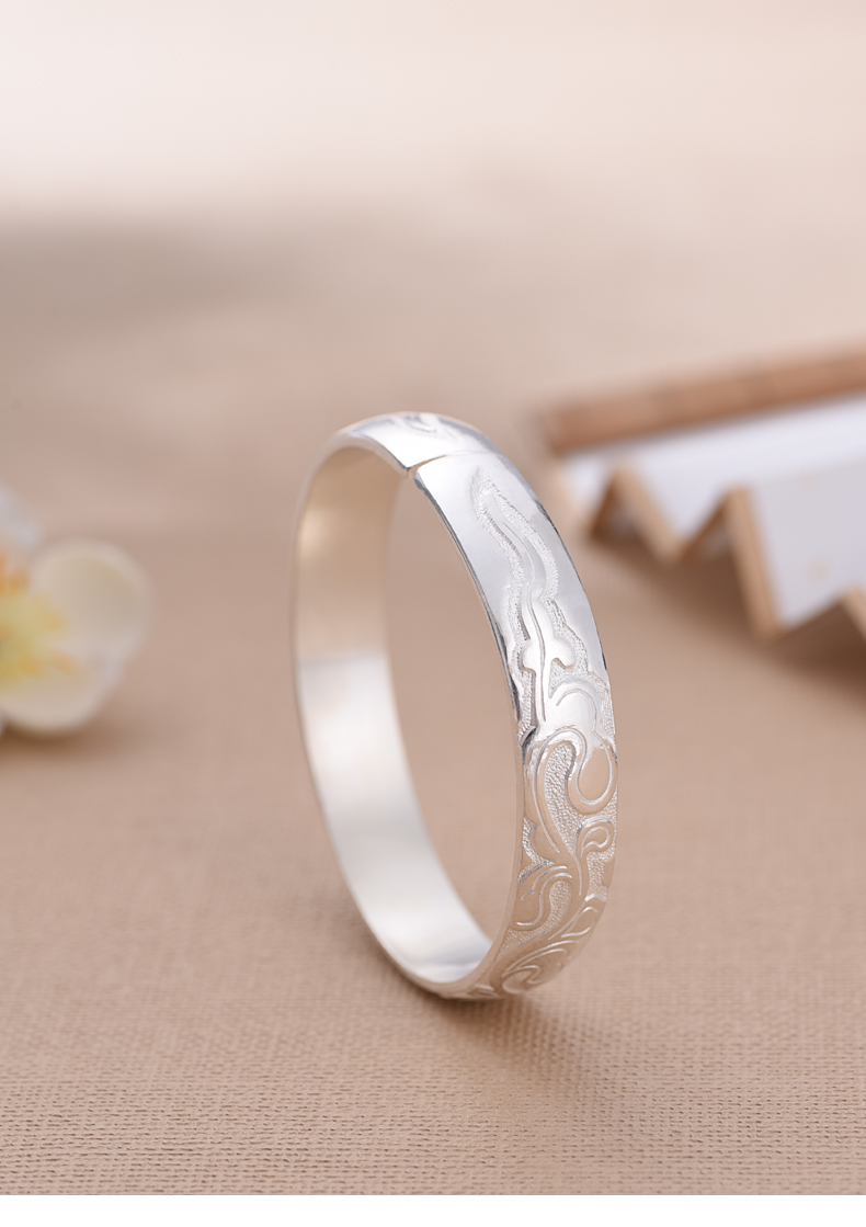 百岁坊足银999莲花镯实心开口女款送妈妈年货银礼 足银999 莲花镯 约