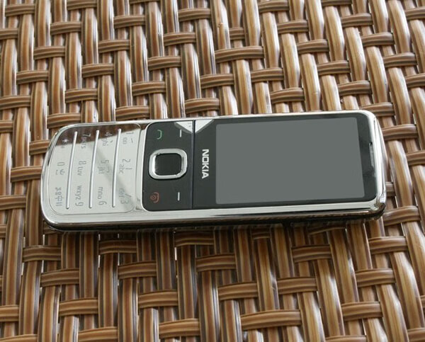 诺基亚6700c 不锈钢金属经典3g黄金版超长待机金属壳备用工作 黑色