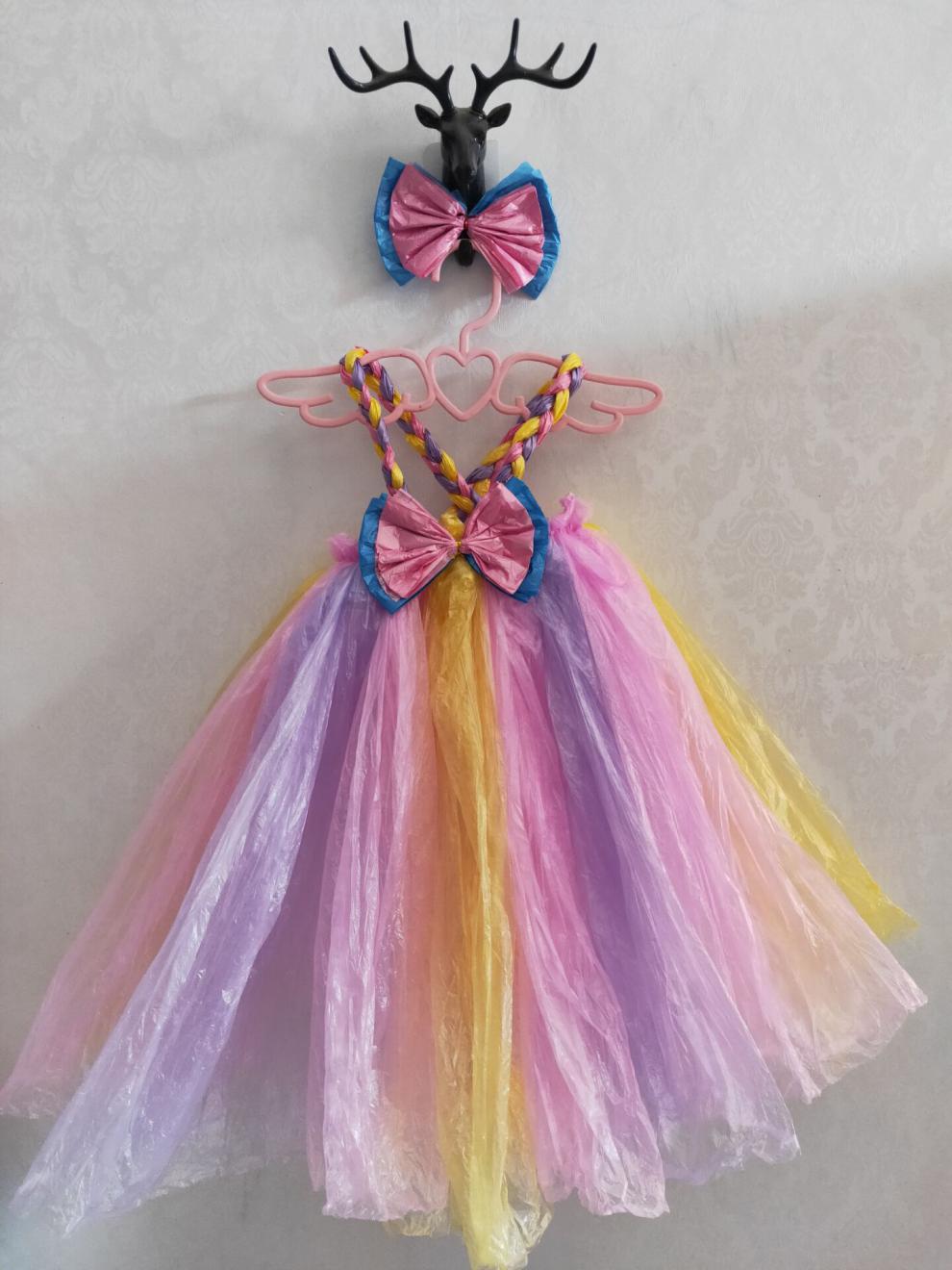 环保时装秀女孩女童塑料袋环保走秀演出服装亲子手工环保作业儿童蓬蓬