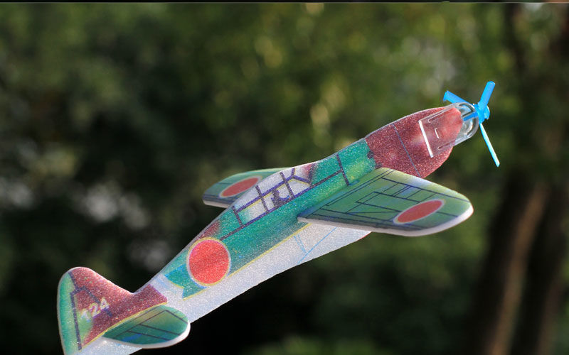 f1d橡皮筋飞机材料手抛泡沫小飞机拼装滑翔机二战时期战斗机回旋12款