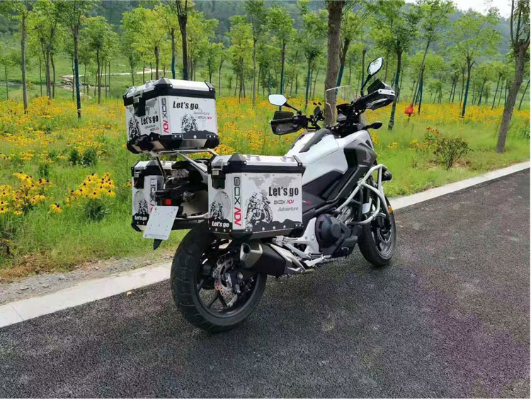 21新款本田nc750x摩托车改装防摔护杠保险杠竞技杠无损安装铝合金三箱