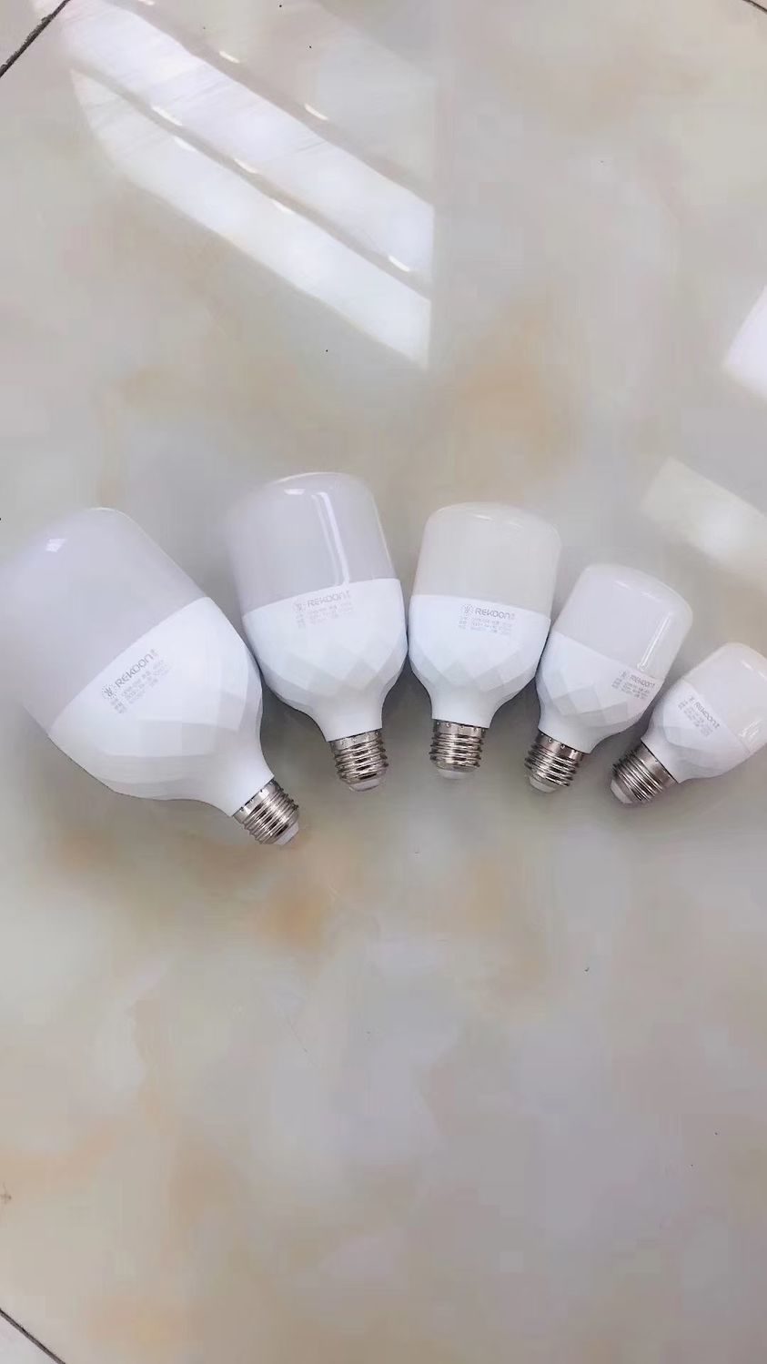 睿冠led灯泡节能球泡狮子座钻石款柱形灯家用厂房灯 钻石高亮38w 其它