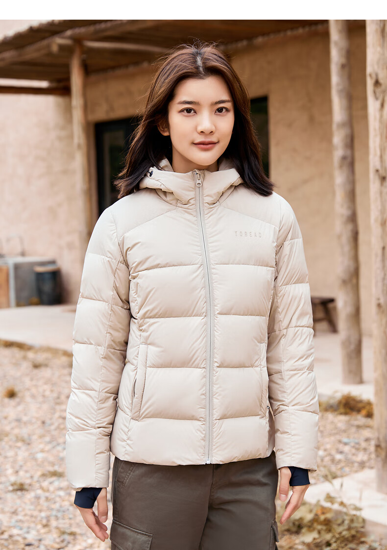 探路者羽绒服女21秋冬新款户外加厚保暖舒适休闲旅行短款连帽防寒鸭绒