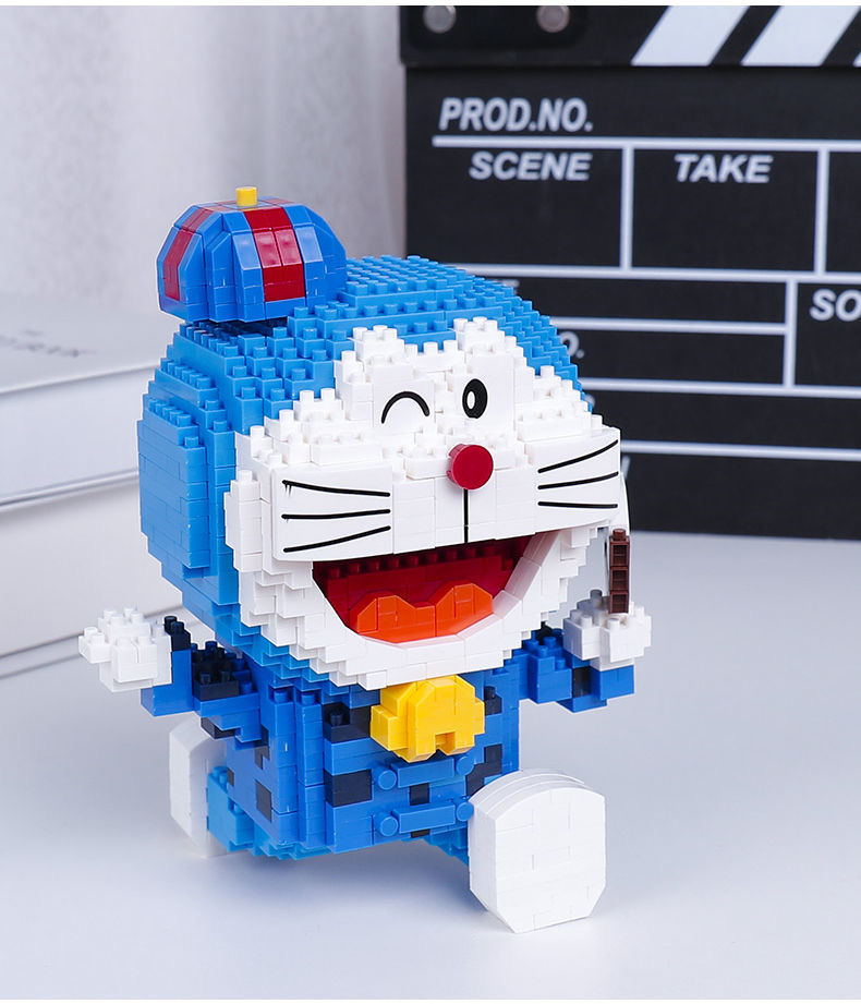 2022新款兼容某高哆啦a梦积木机器猫小颗粒拼装女孩系列叮当猫成人高