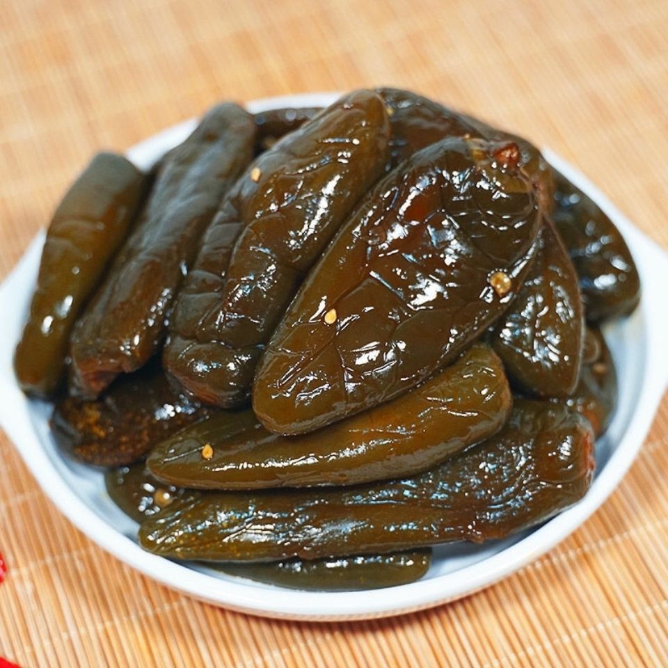 油焖港椒即食腌辣椒咸菜下酒菜腌制菜油泡辣椒佐餐下饭菜咸港椒散装三
