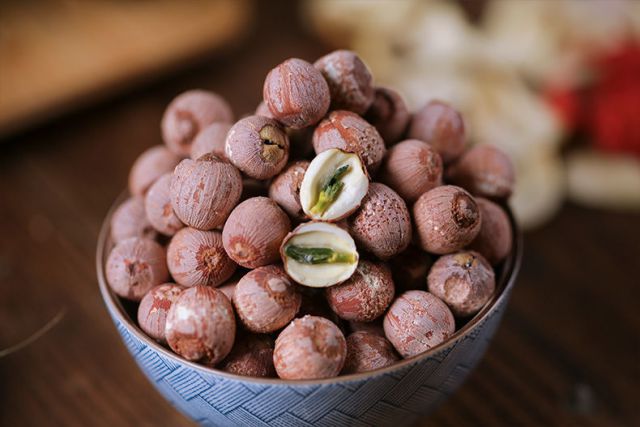 雅迪京选莲子干货煲汤带芯红莲子肉火农家百合干去芯白莲500g