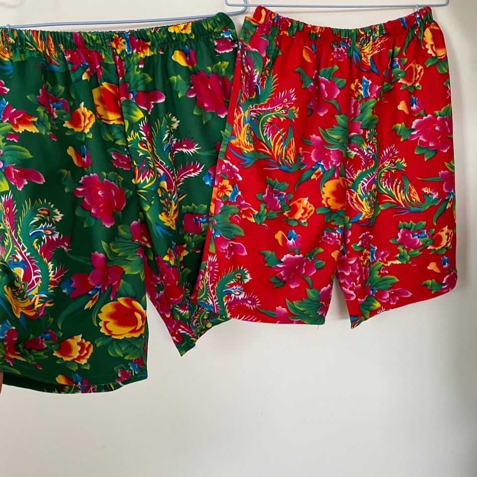 kwcm网红东北大花布沙滩短裤海边花裤衩休闲宽松二人转搞笑演出服男女