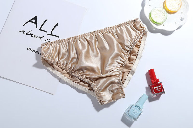 予骄真丝内裤三角内裤大码真丝三角裤内裤女士中腰女 纯色随机 l