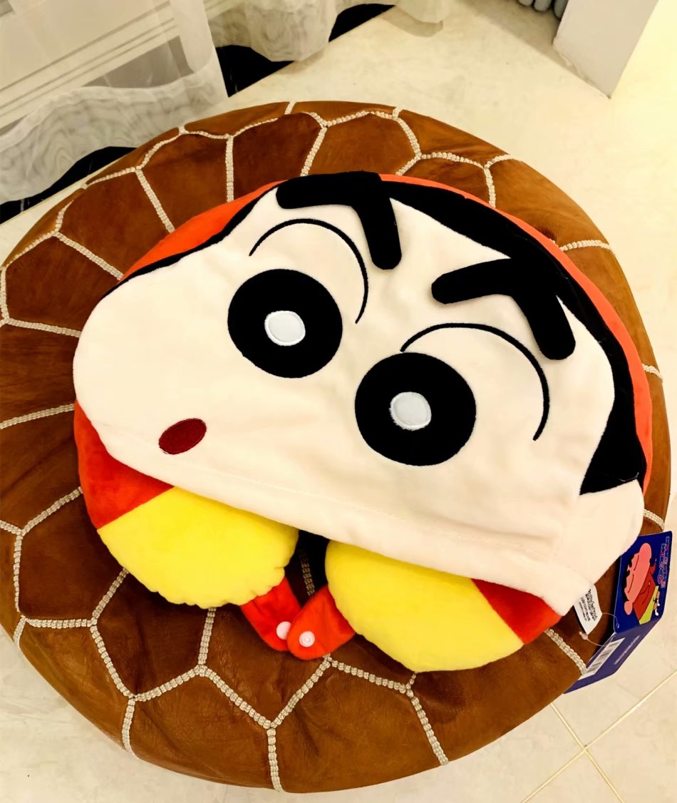 卡通可爱少女心蜡笔小新白动漫连帽u型枕颈枕u枕午睡枕带帽子女生