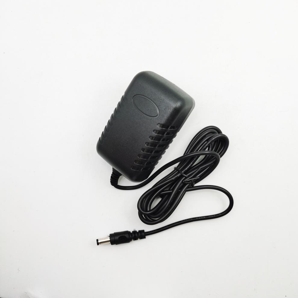 小狗吸尘器配件 d-535 d-531 d-532 电源适配器原装充电器插头27v