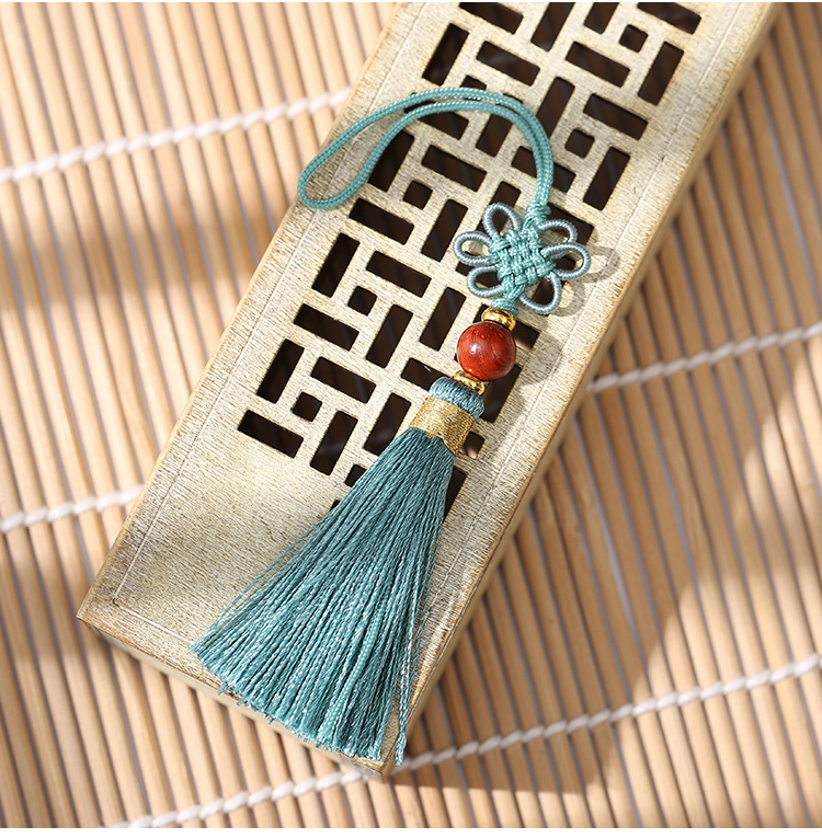 巴克乐乐新品檀木中国结书签手机u盘挂件手工编织流苏金黄