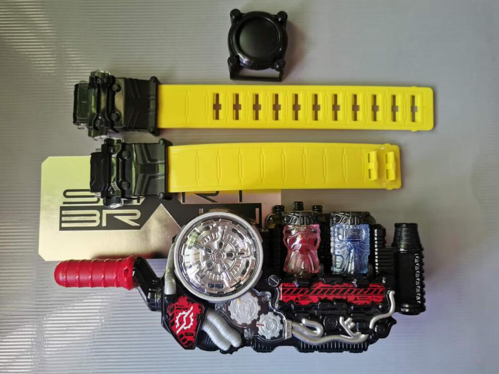 圣诞节礼物日版万代 假面骑士build 创骑 dx 变身腰带 挤压驱动器兔子