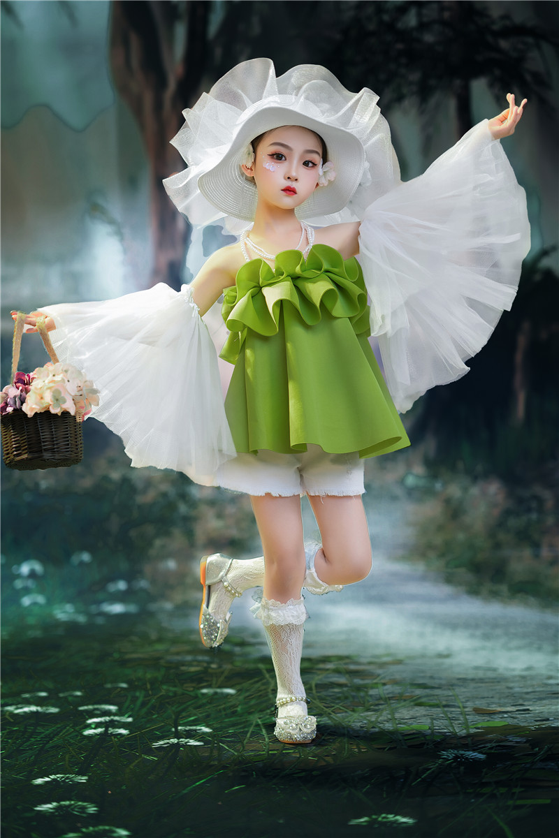 儿童走秀潮服女童模特t台时装潮服绿色套装田园风甜酷风4-13岁中大童