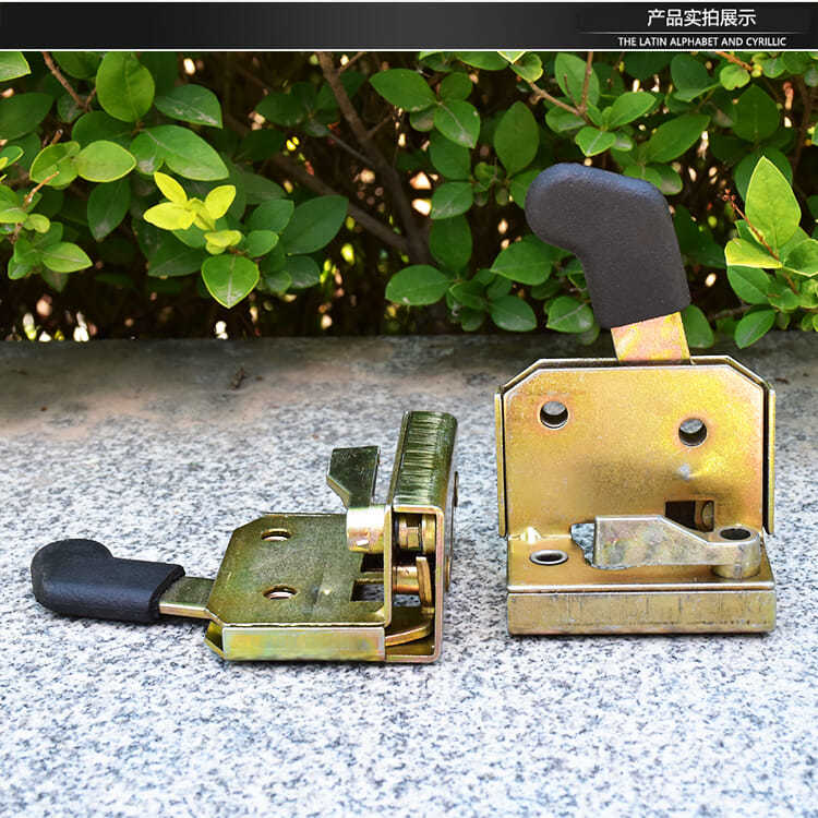 电动三轮车锁四轮车封闭车棚车锁金鹏门锁总成门把手内锁板拉手锁扣