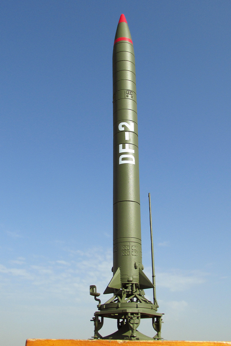 中国东风2号弹道导弹仿真合金模型 df2导弹成品摆件收藏送礼1:72定制