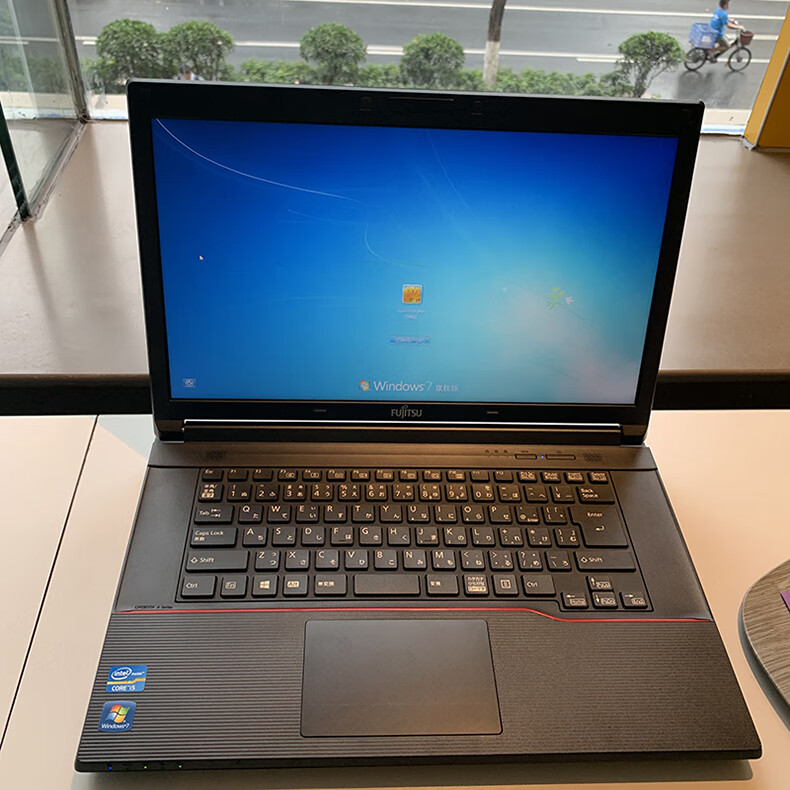 富士通笔记本电脑 a573 a574 a576 i7 游戏本上网本 lol 办公和游戏款