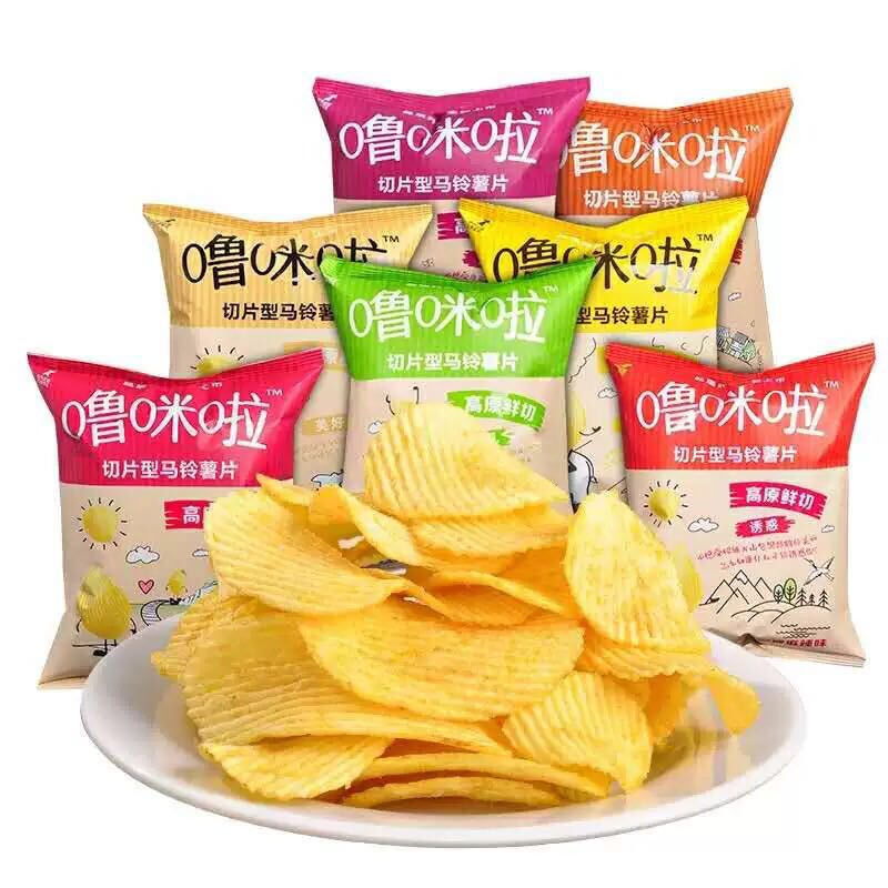 云南特产噜咪啦土豆片薯片100g20袋整箱麻辣香辣休闲食品美好原味整箱