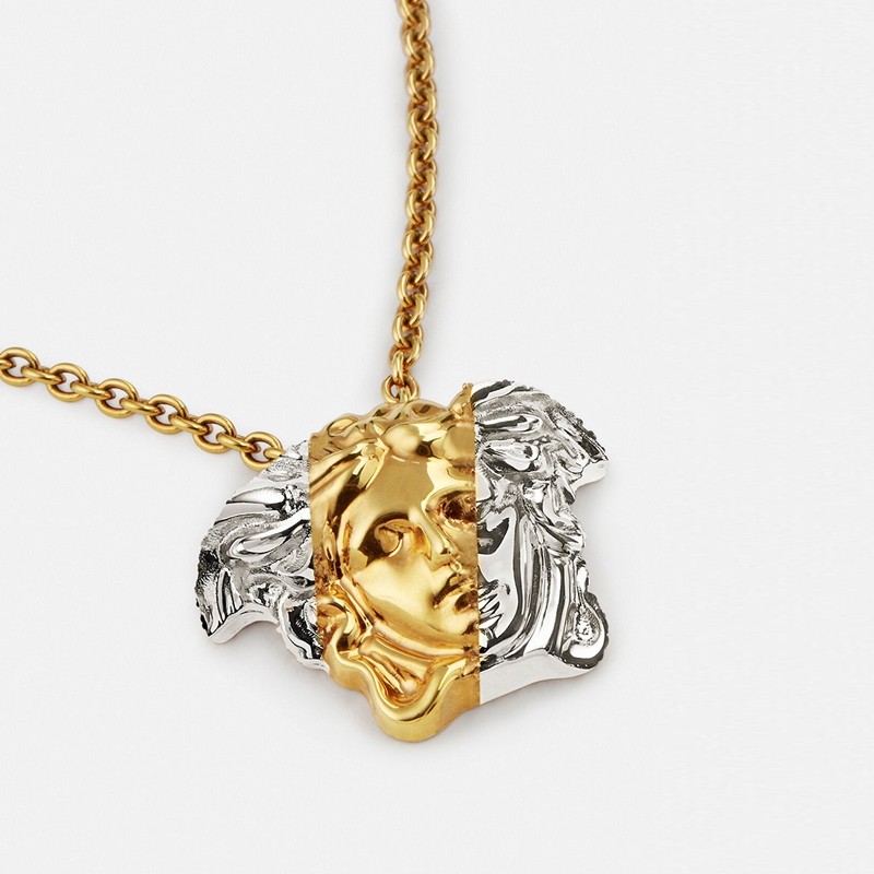 versace范思哲男女同款黄铜美杜莎头像双色吊坠项链情人节礼物【礼盒