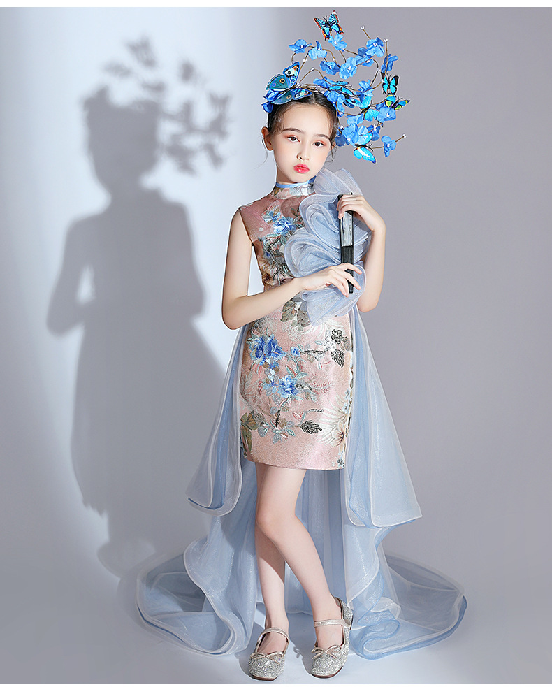 因乐图国潮女童走秀礼服夸张中国风儿童模特台时装演出服霸气潮服拖尾
