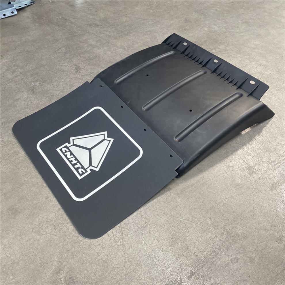 适用于重汽豪沃轻卡挡泥板挡泥皮howo轻卡豪泺挡泥板挡泥瓦总成副驾驶