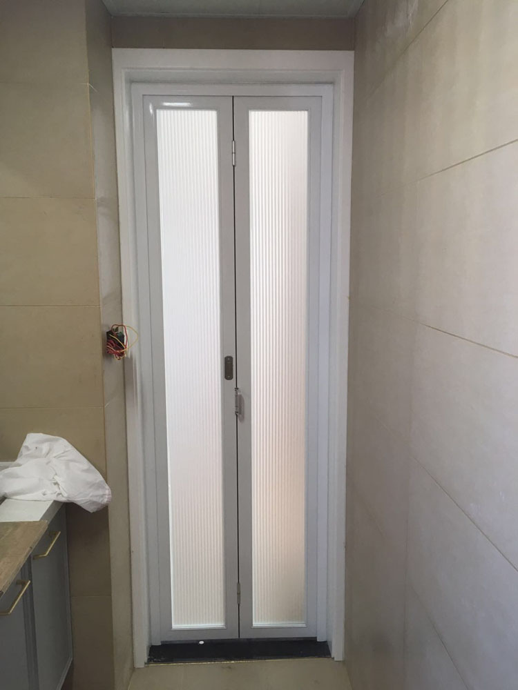 智家派定制白长虹玻璃卫生间折叠门钛镁合金吊轨厨房厕所门无下轨白