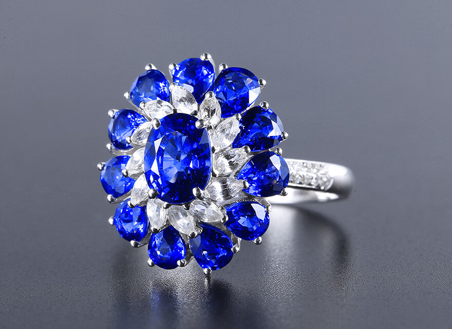 yl402克拉天然矢车菊蓝宝石戒指女18镶嵌钻石彩宝现货