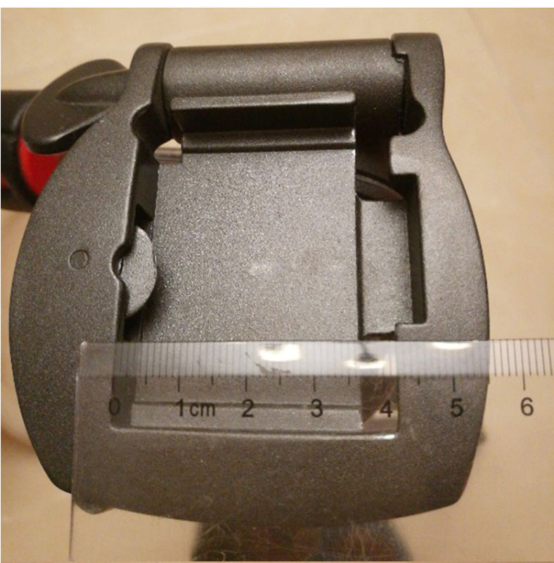 适用于云台快装板相机底座伟峰63076105a622曼富图728b三脚架快拆黑色