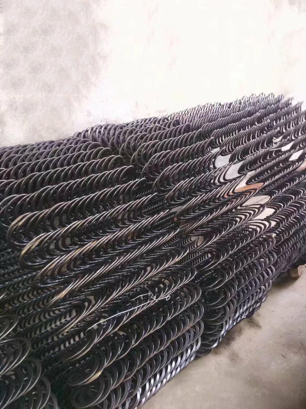 吸粮机锰钢螺旋绞龙叶片弹簧无轴蛟龙抽粮机软绞龙 85直径