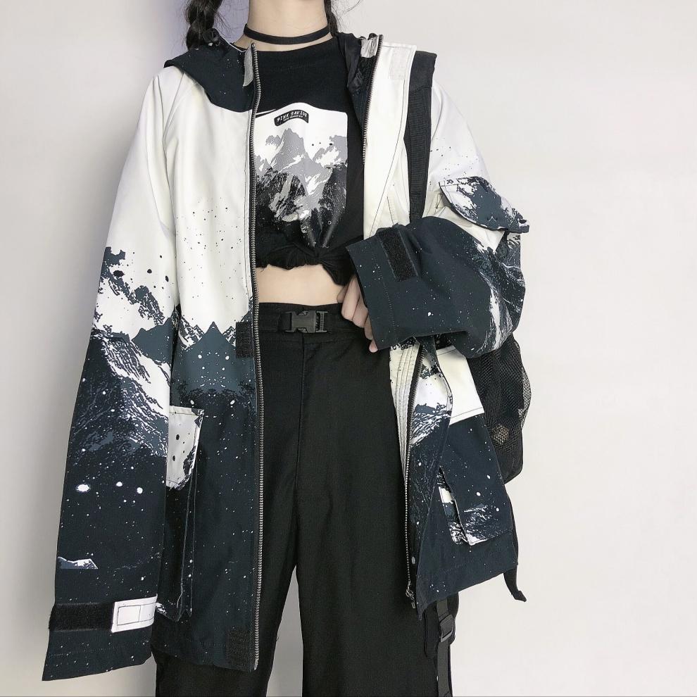 pinksavior雪山满印设计款情侣连帽宽松休闲风衣外套 上黑下白外套(夹