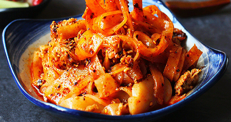 岐山擀面皮红油陕西凉皮批发整箱方便速食凉拌筋宝鸡正宗305g袋香辣