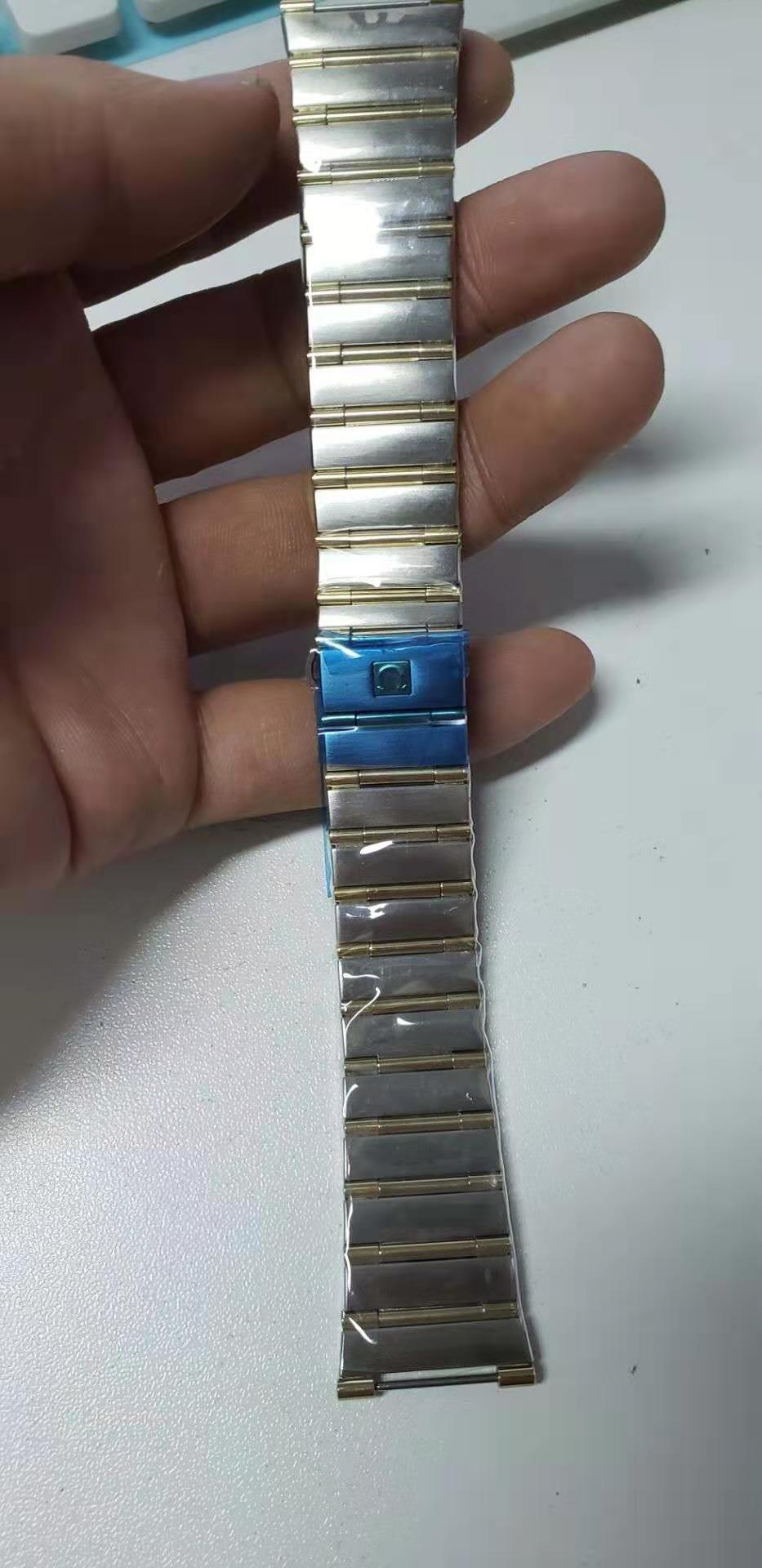 官方旗舰欧米茄星座表带适用于原装星座123双鹰男女士钢表带包金钢带