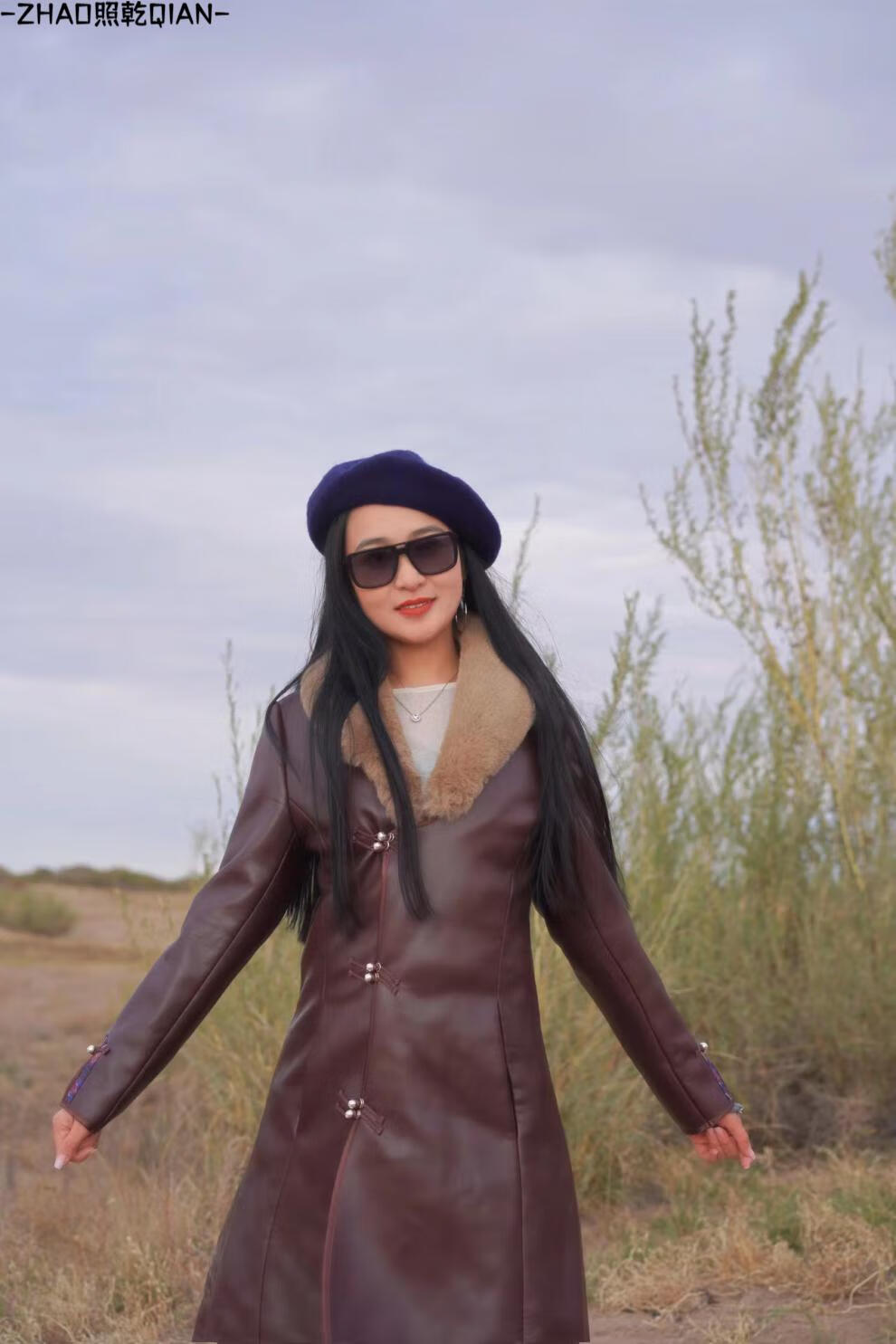 照乾蒙古袍冬天保暖冬季蒙古元素皮毛一体盘扣外套蒙古服装中长款加厚