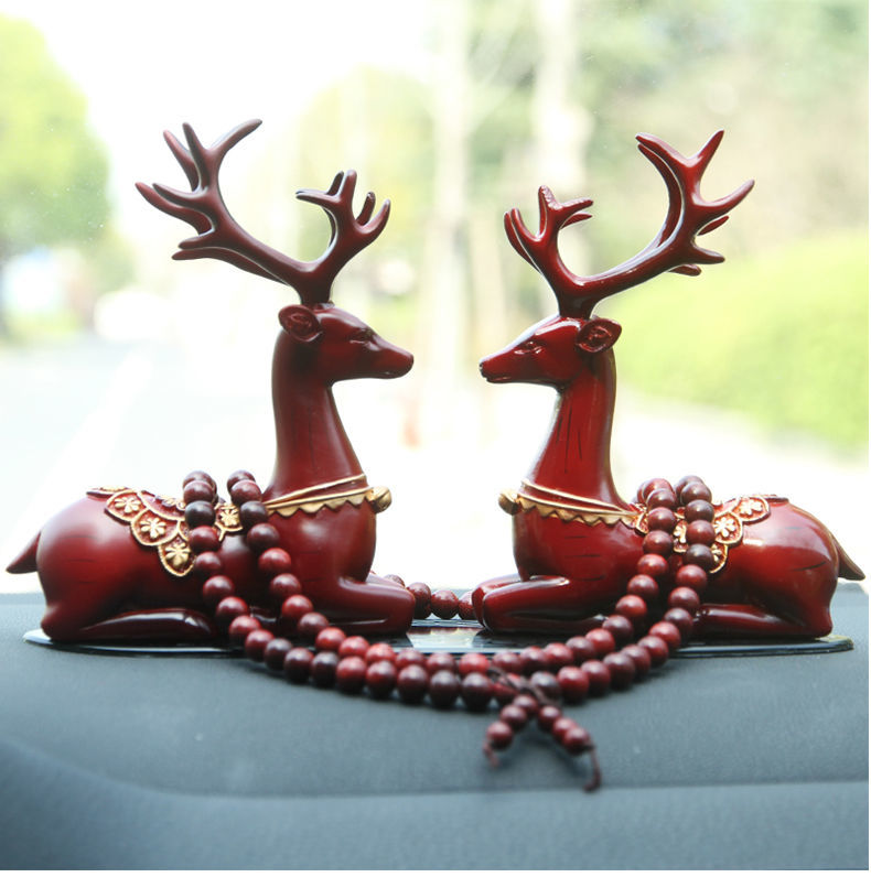 陌利 车内饰装饰品汽车摆件车前摆件一路平安礼品车载男士摆饰鹿摆件