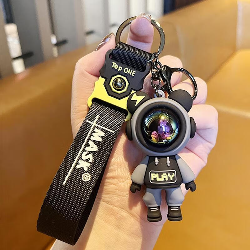 汽车钥匙扣挂件play闪电熊公仔钥匙扣卡通情侣情包包挂饰精致汽车精致