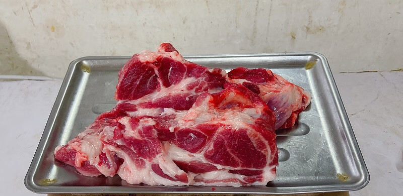 农家猪新鲜一刀落梅花肉去皮带少许肥肉4斤