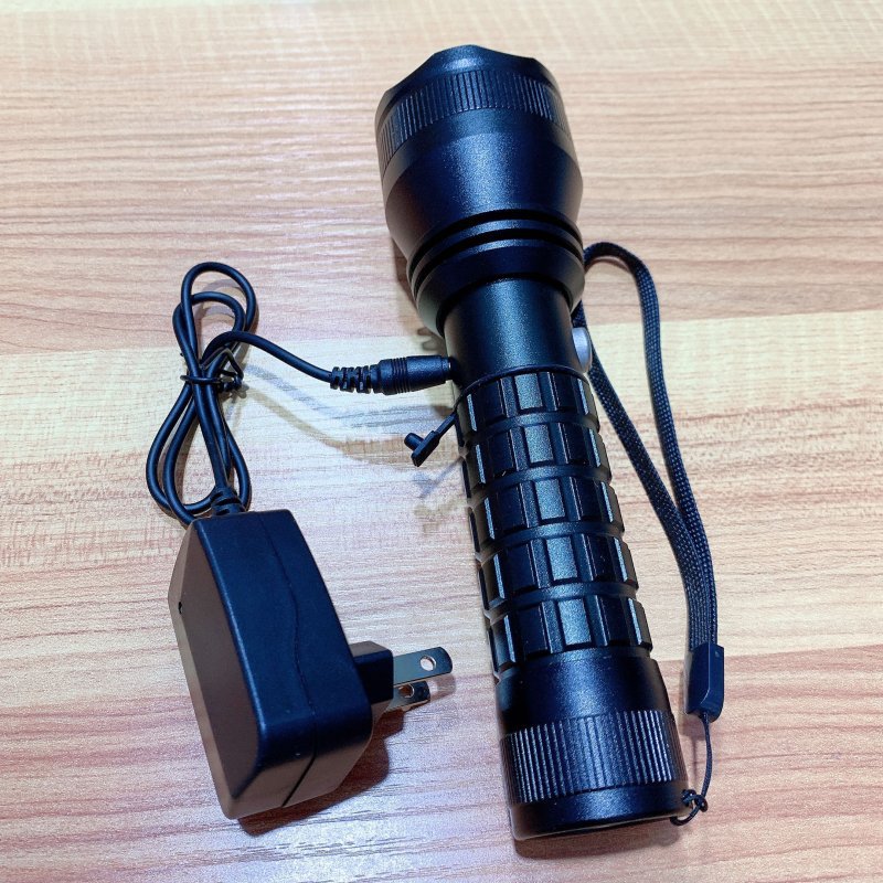 小太阳f658t强光手电筒 t6锂电池手电 26650电池led手电筒 便携式 小