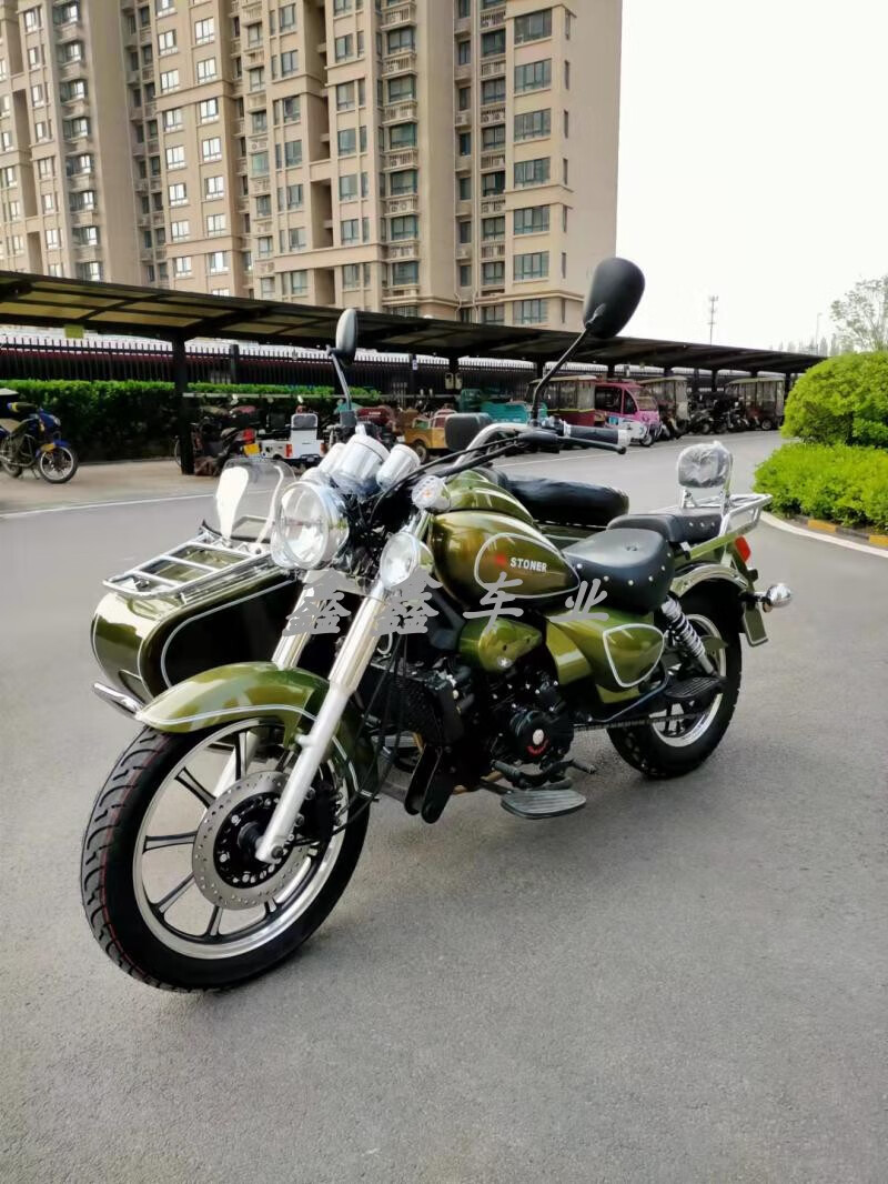 新款国四电喷边三轮摩托车300cc水冷复古侉子三碟刹偏三轮 闪亮黑色