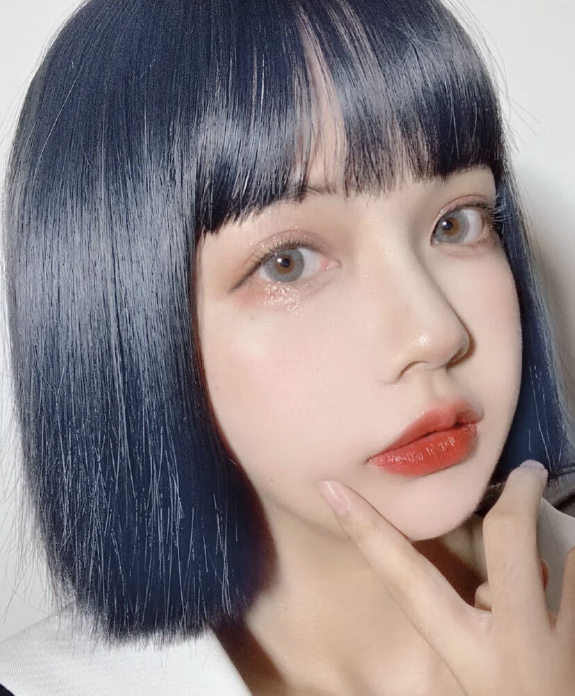 网红2022夏季流行雾蓝黑色潮色染发剂深海蓝灰色年轻人染发膏烟灰蓝强