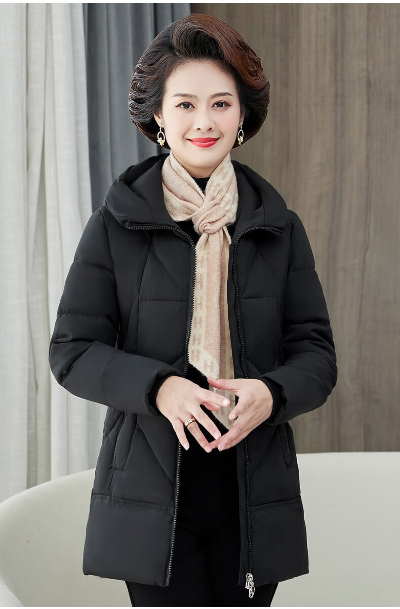 60中年妇女棉袄加肥加大码胖妈妈冬天穿的中老年女连帽大棉服中长款