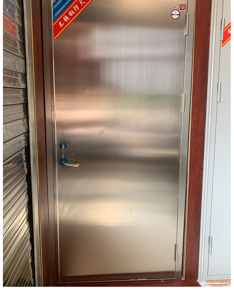 定制201304钛金防火门消防门甲级乙级玻璃防火门201不锈钢防火门平米